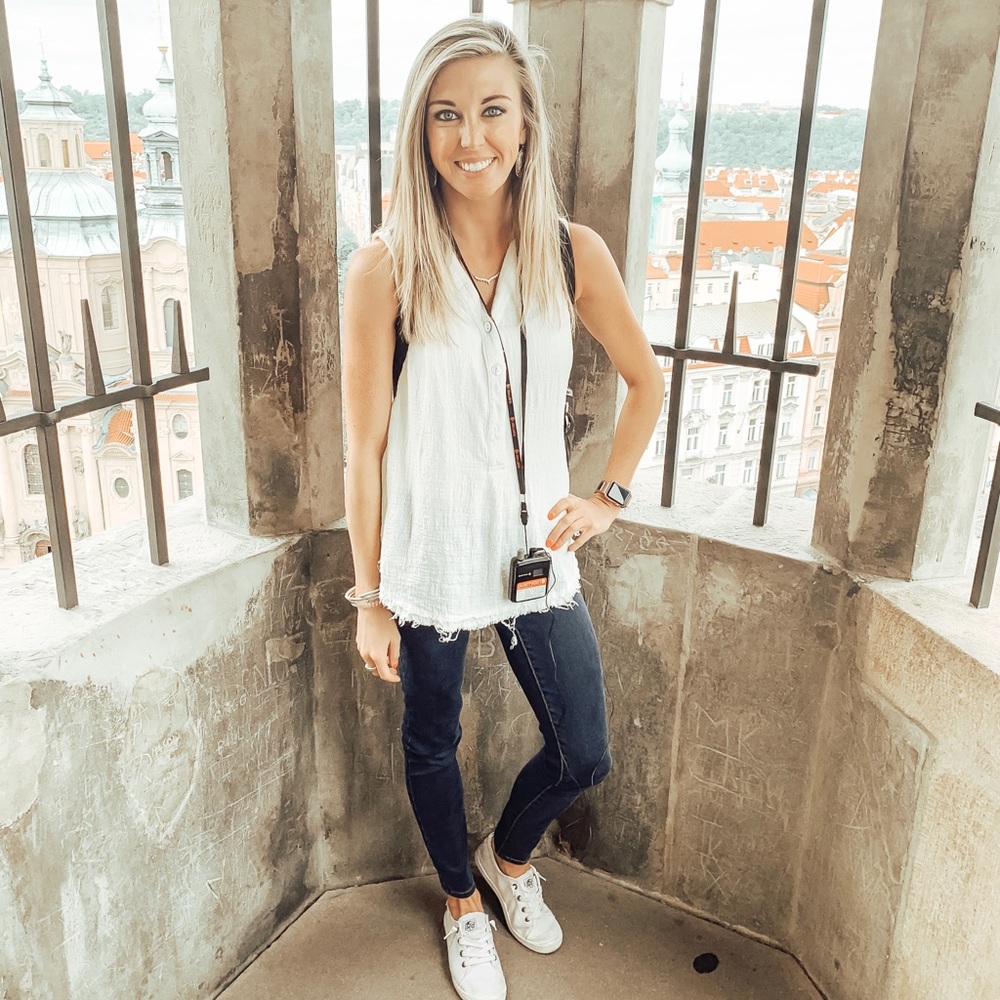 Meet your Posher, Taylor - Picture 7 of 13